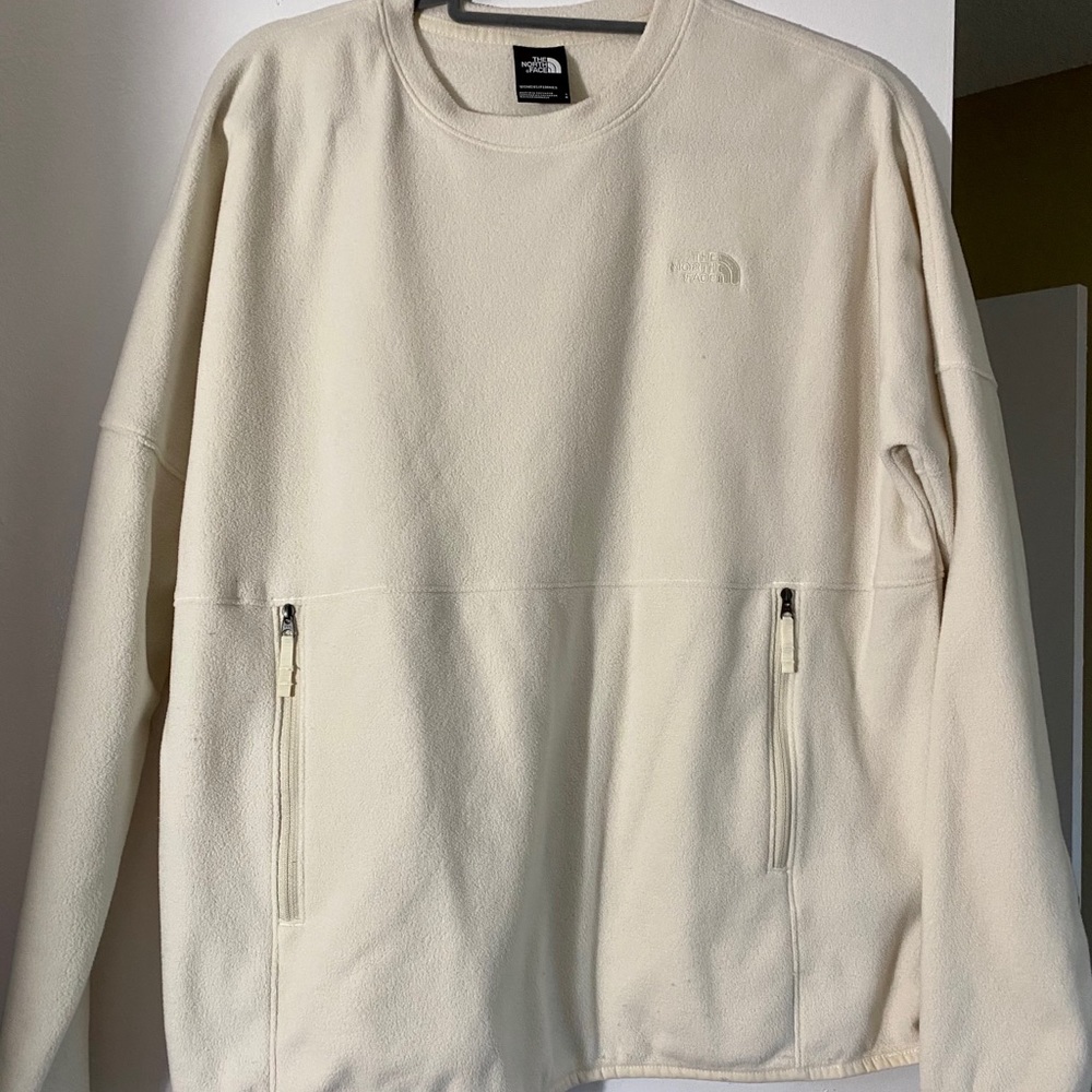 North face sweater